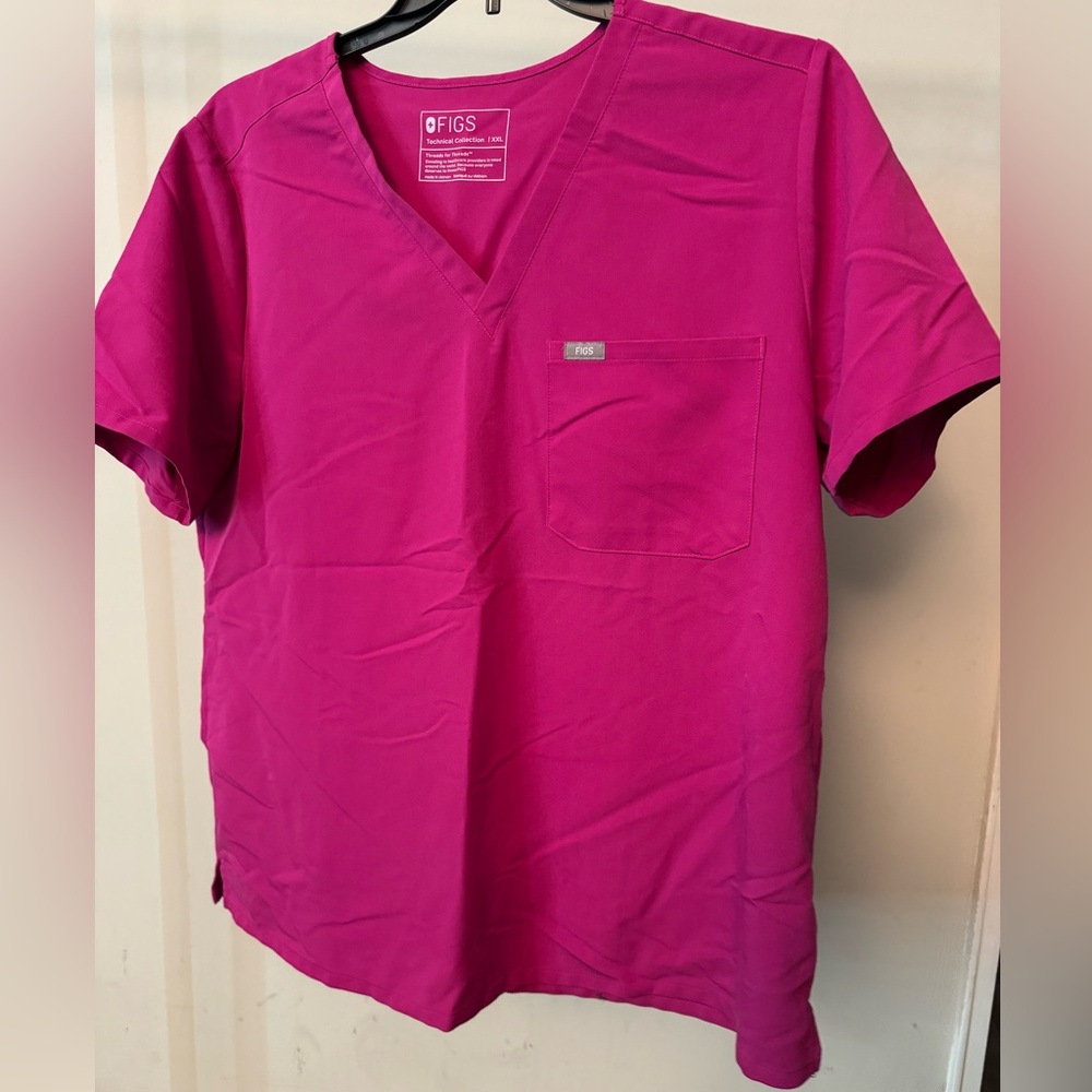 Figs Technical Collection XXL in Bright Pink